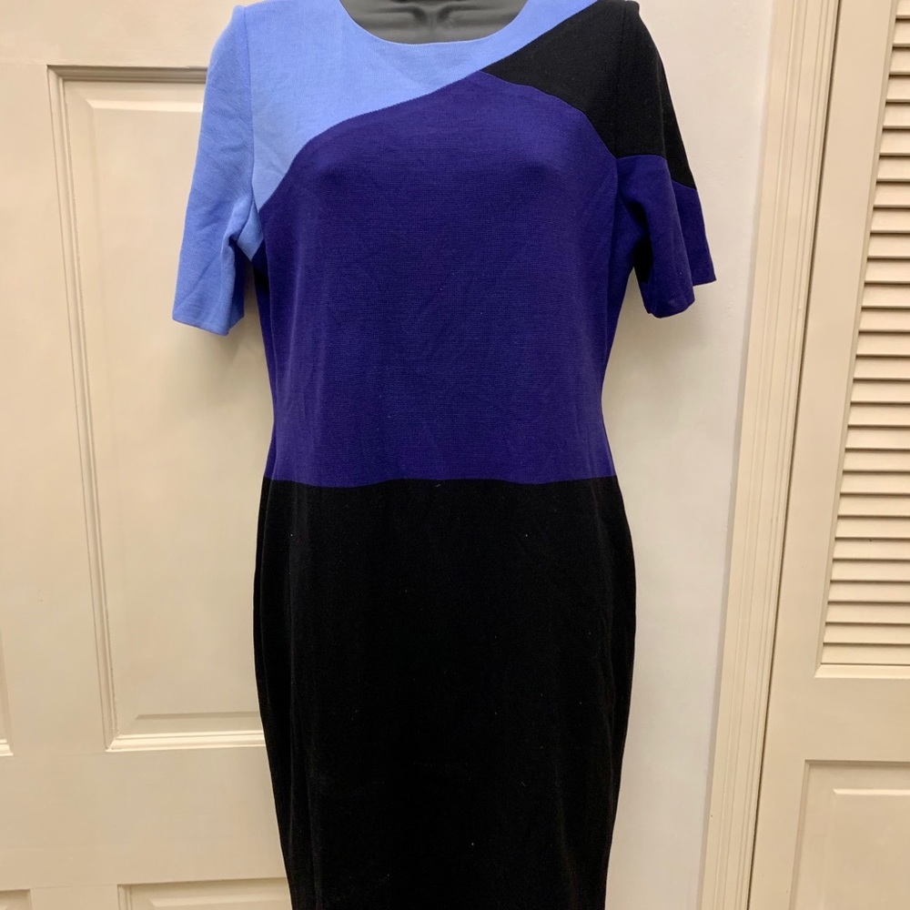 MISOOK color block dress. Lined. Size M.